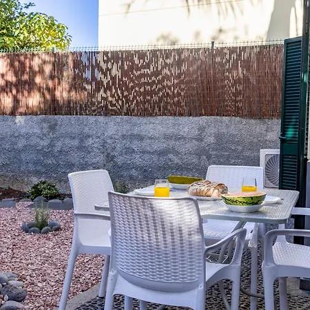 Palm Tree By Your Key Апартаменты *